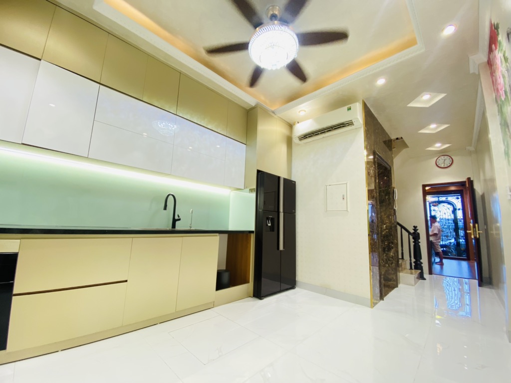 Bán nhà Mai Anh Tuấn - diện tích 50m2 6 tầng - Mặt phố ô tô tránh - giá 32 tỷ