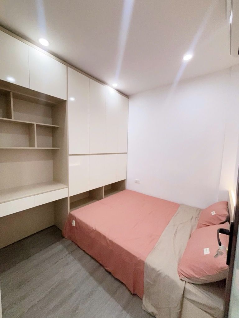 Bán nhà Hai Bà Trưng - diện tích 68m2 1 tầng - Lô góc, 3 mặt thoáng - giá 4,75 tỷ