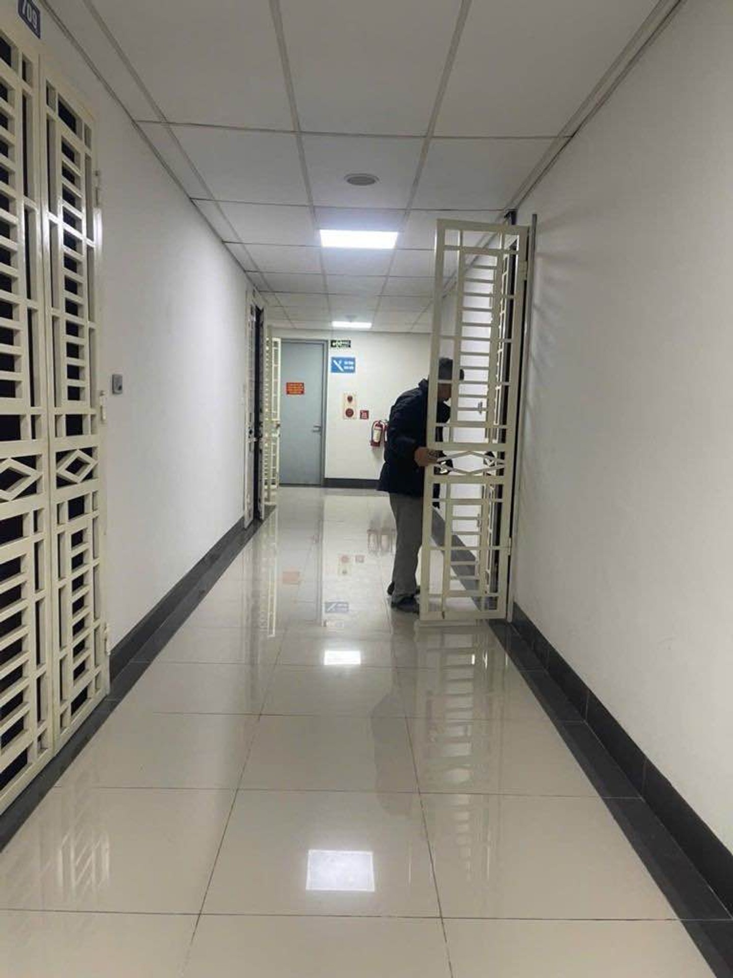 Bán nhà Tam Trinh - diện tích 92m2 1 tầng - Chung cư 3 PN khu vực trung tâm - giá 7,8 tỷ