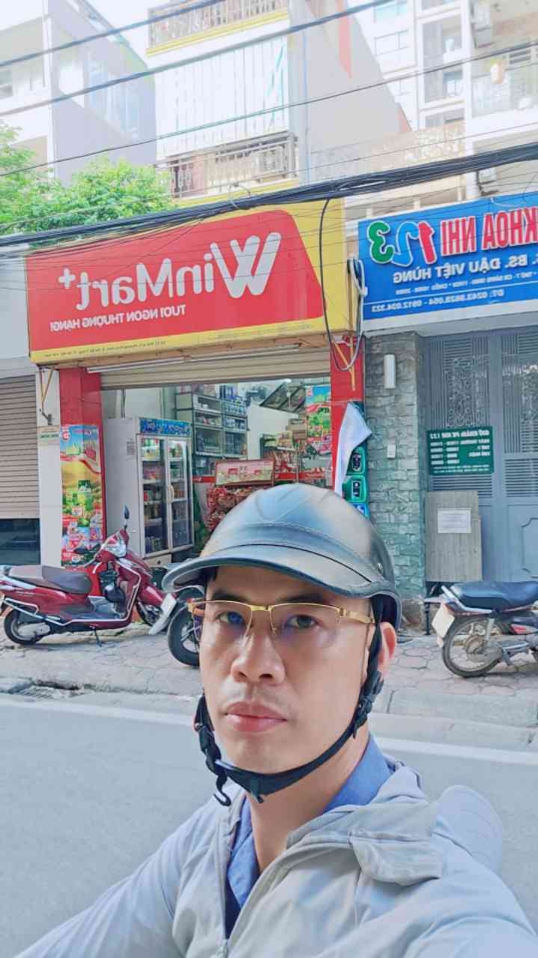 Bán nhà Phố 8/3 - diện tích 105m2 2 tầng - Nhà cho thuê siêu thị Vin Mart - giá 31 tỷ