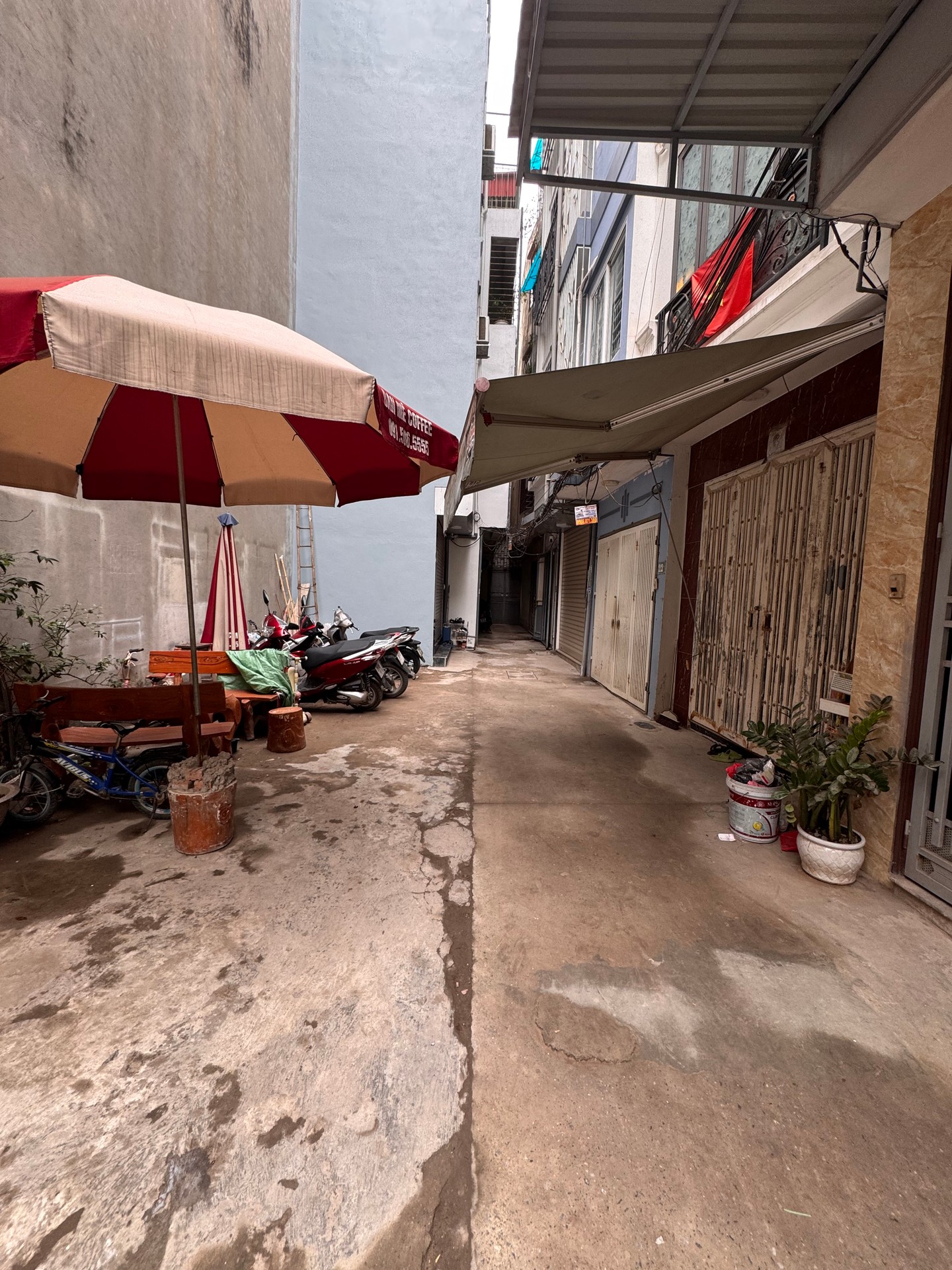Bán nhà Nam Dư - diện tích 30m2 5 tầng - Ô tô đỗ cửa - giá 8,4 tỷ