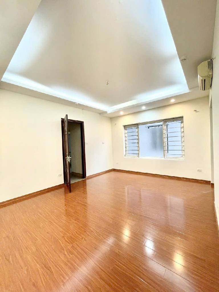 Bán nhà Lê Trọng Tấn - diện tích 182m2 8 tầng - Mặt phố VIP, siêu hiếm - giá 110 tỷ