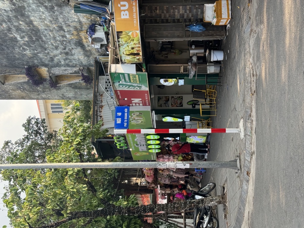 Bán nhà Tạ Quang Bửu - diện tích 130m2 4 tầng - ô tô tránh - giá 31,5 tỷ