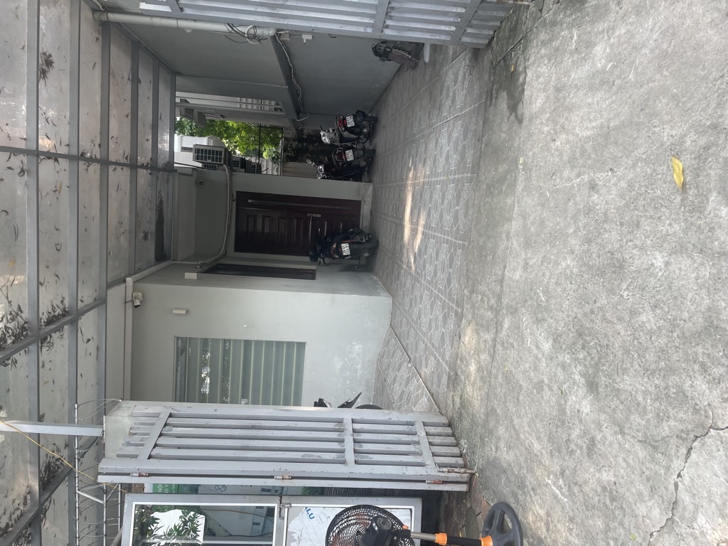 Bán nhà Bắc Linh Đàm - diện tích 215.8m2 4 tầng - ô tô tránh - giá 59,6 tỷ