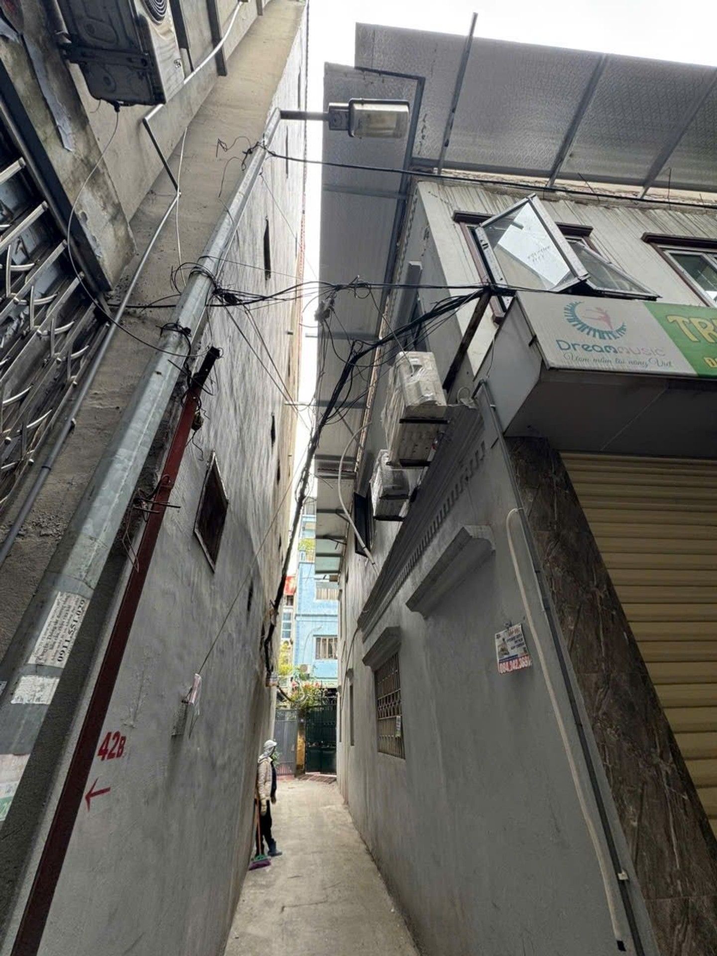 Bán nhà Hoàng Mai - diện tích 64m2 5 tầng - Lô góc, 3 thoáng vĩnh viễn - giá 17,3 tỷ