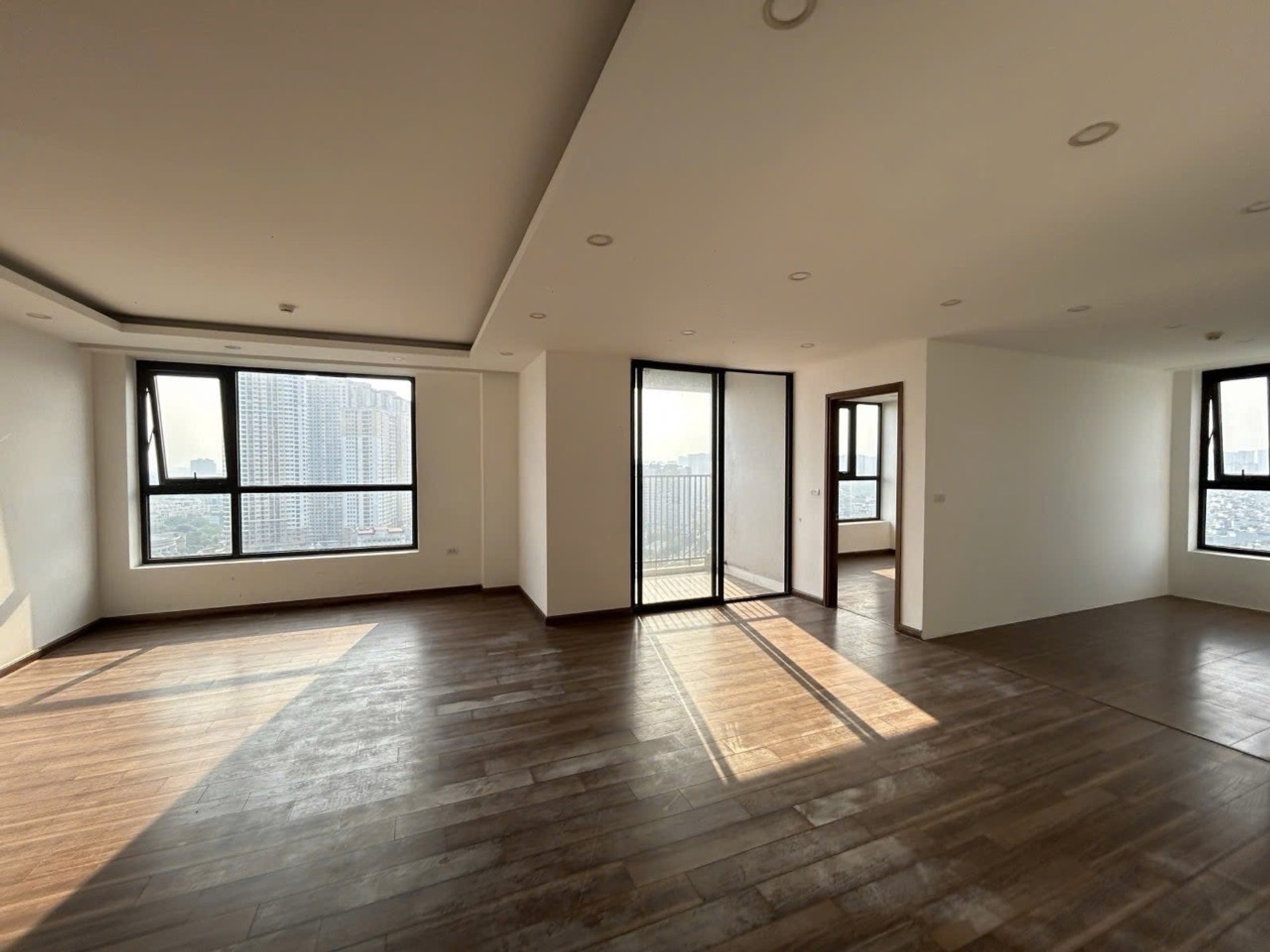 Bán nhà Đại Kim - diện tích 123m2 20 tầng - Căn góc rộng rãi - giá 8,4 tỷ