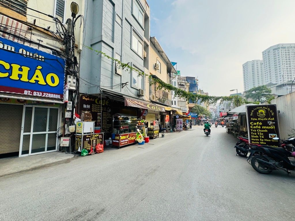 Bán nhà Yên Hoà - diện tích 45.8m2 6 tầng - Ngõ 2 ô tô tránh - giá 31,4 tỷ