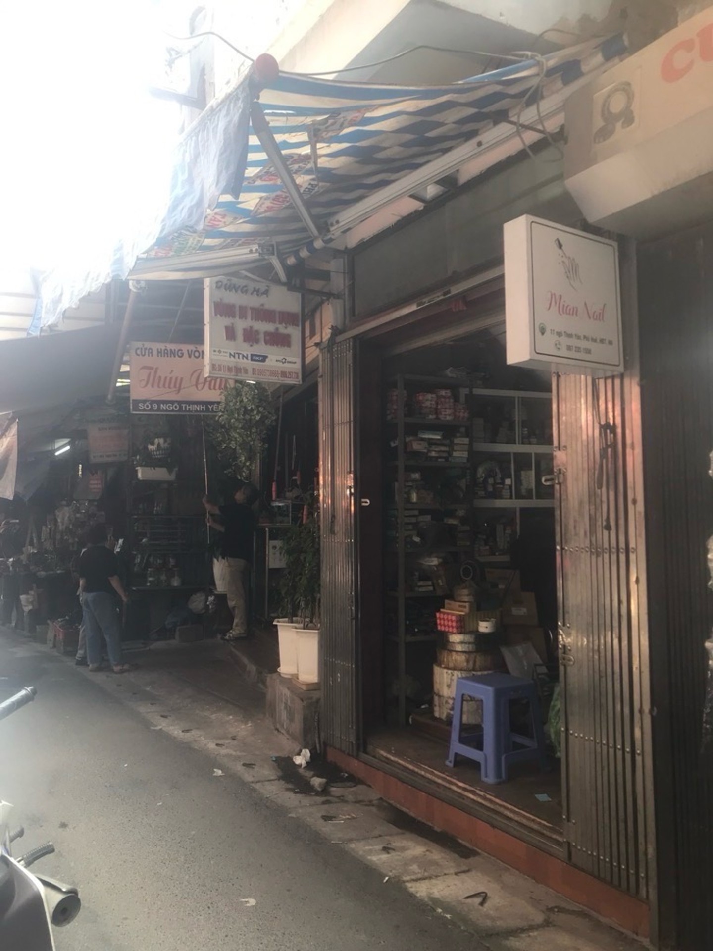 Bán nhà Thịnh Yên - diện tích 12m2 4 tầng - Kinh doanh có tiếng Hà Nội - giá 2,8 tỷ