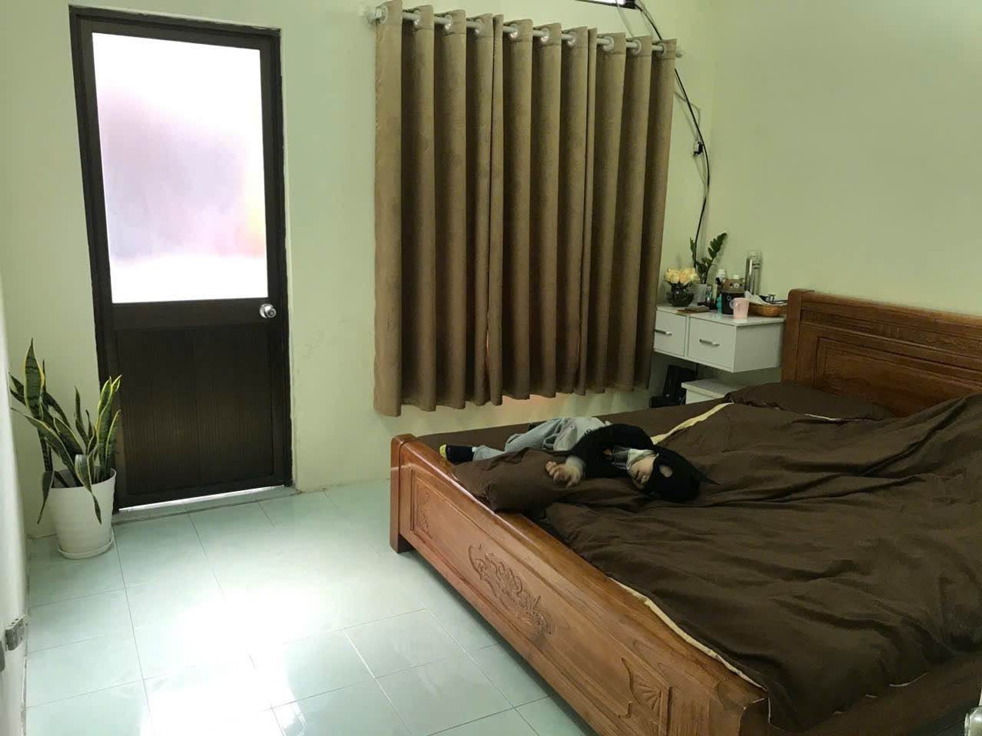 Bán nhà Thổ Quan - diện tích 95m2 3 tầng - Chỉ có 1 mặt tiền - giá 25 tỷ