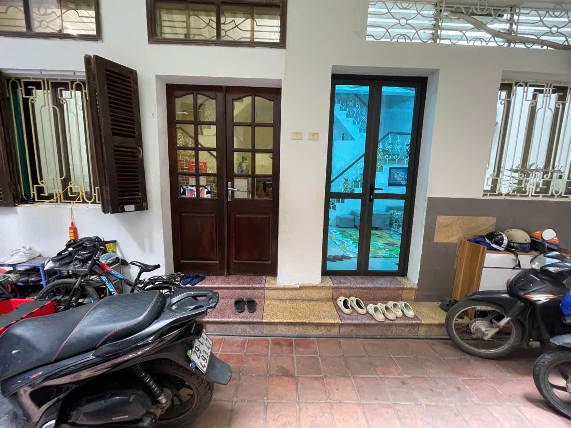 Bán nhà Thổ Quan - diện tích 95m2 3 tầng - Chỉ có 1 mặt tiền - giá 25 tỷ