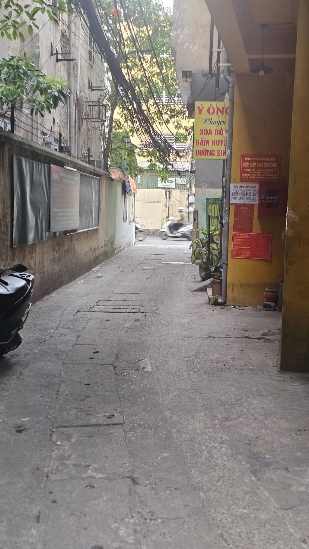 Bán nhà Tạ Quang Bửu - diện tích 60m2 3 tầng - Cách ô tô 20m - giá 12,5 tỷ