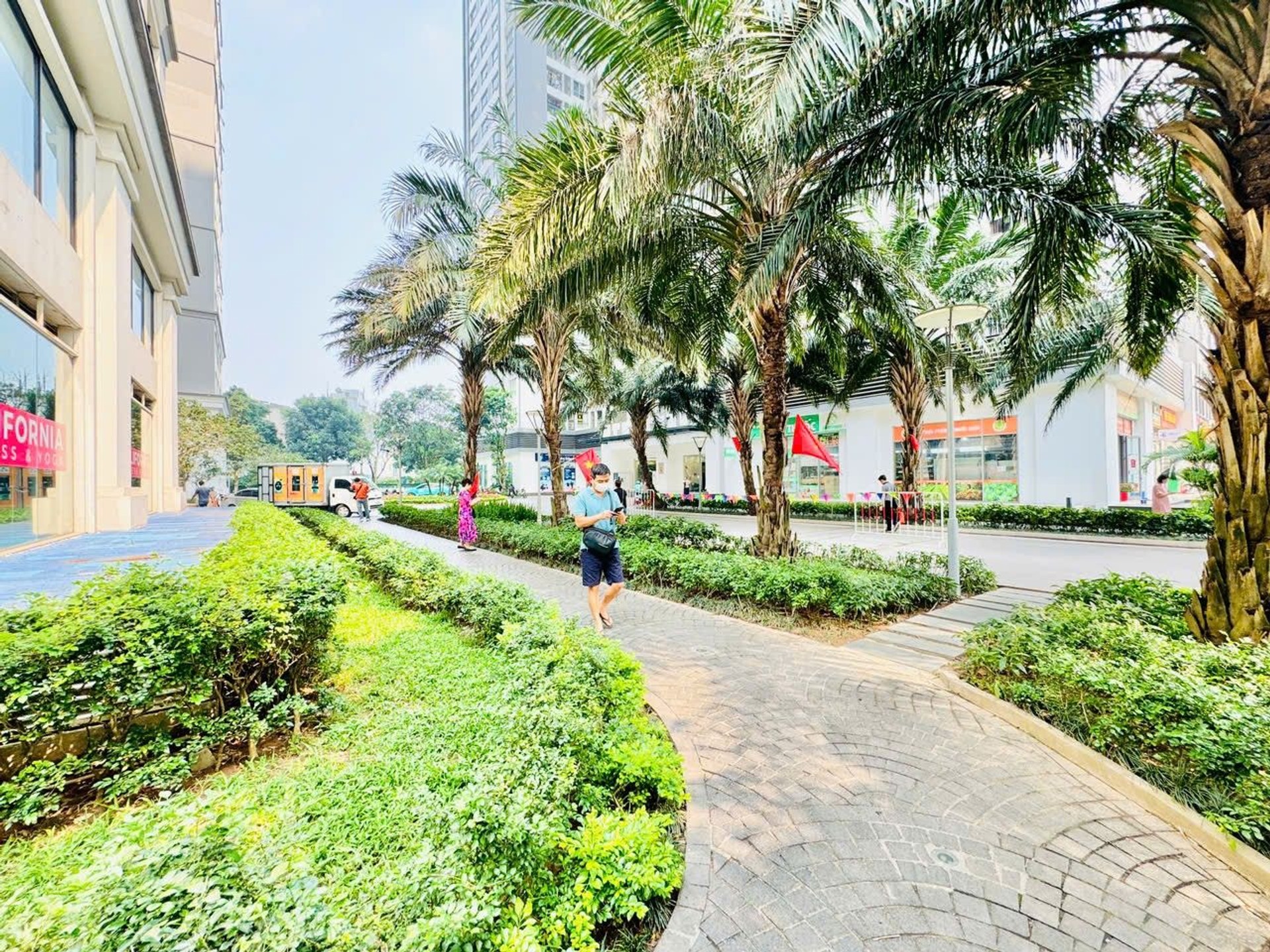 Bán nhà Minh Khai - diện tích 83m2 1 tầng - Căn hộ chung cư T18 Times City - giá 10 tỷ