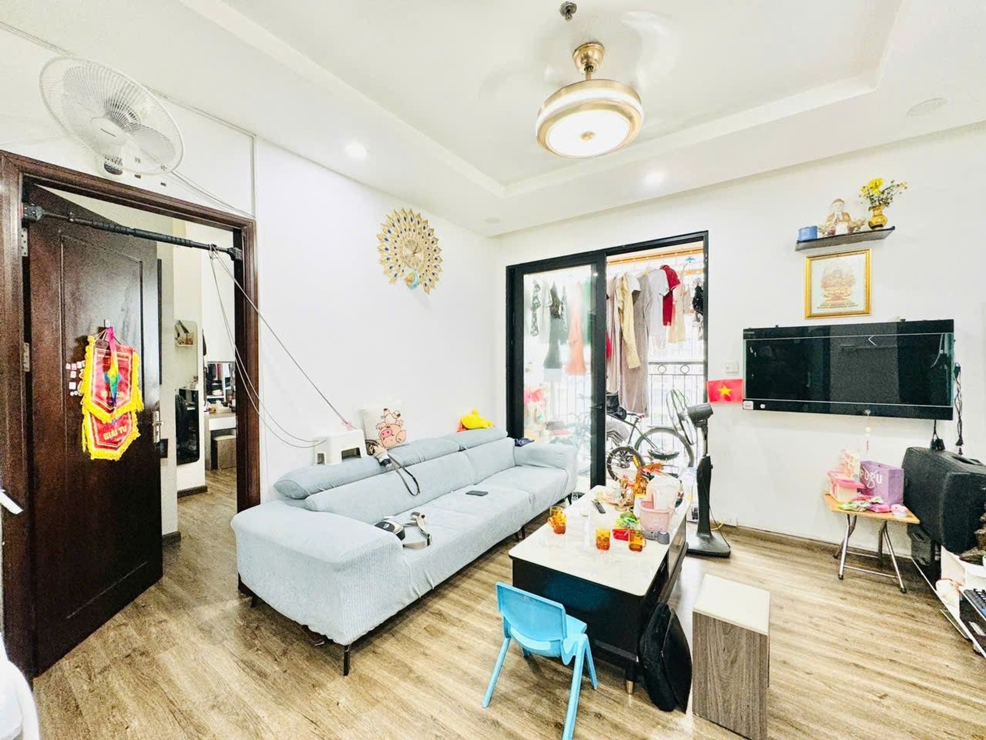 Bán nhà Minh Khai - diện tích 83m2 1 tầng - Căn hộ chung cư T18 Times City - giá 10 tỷ