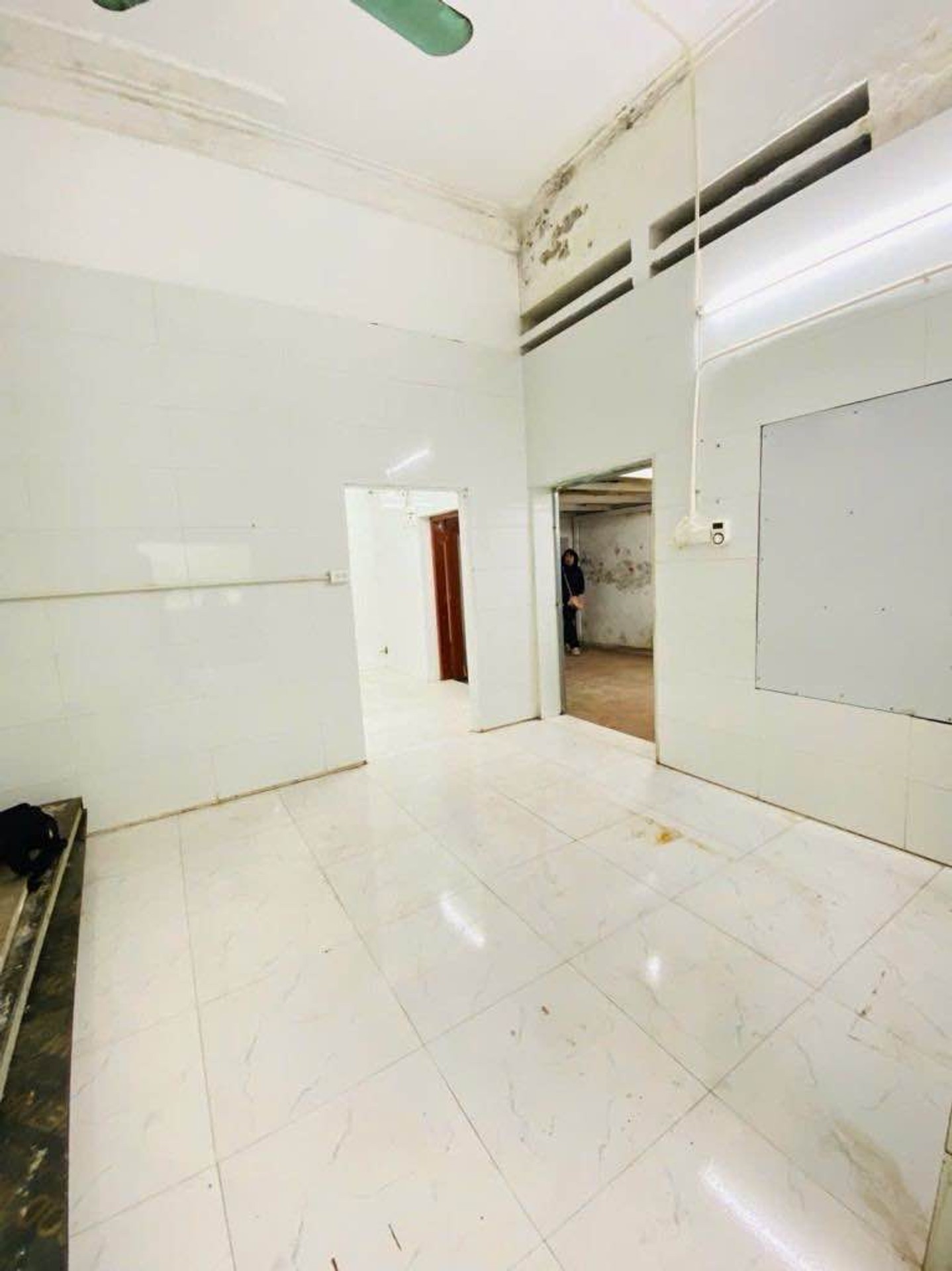 Bán nhà Bạch Mai - diện tích 84m2 2 tầng - Mặt tiền khủng - giá 14 tỷ