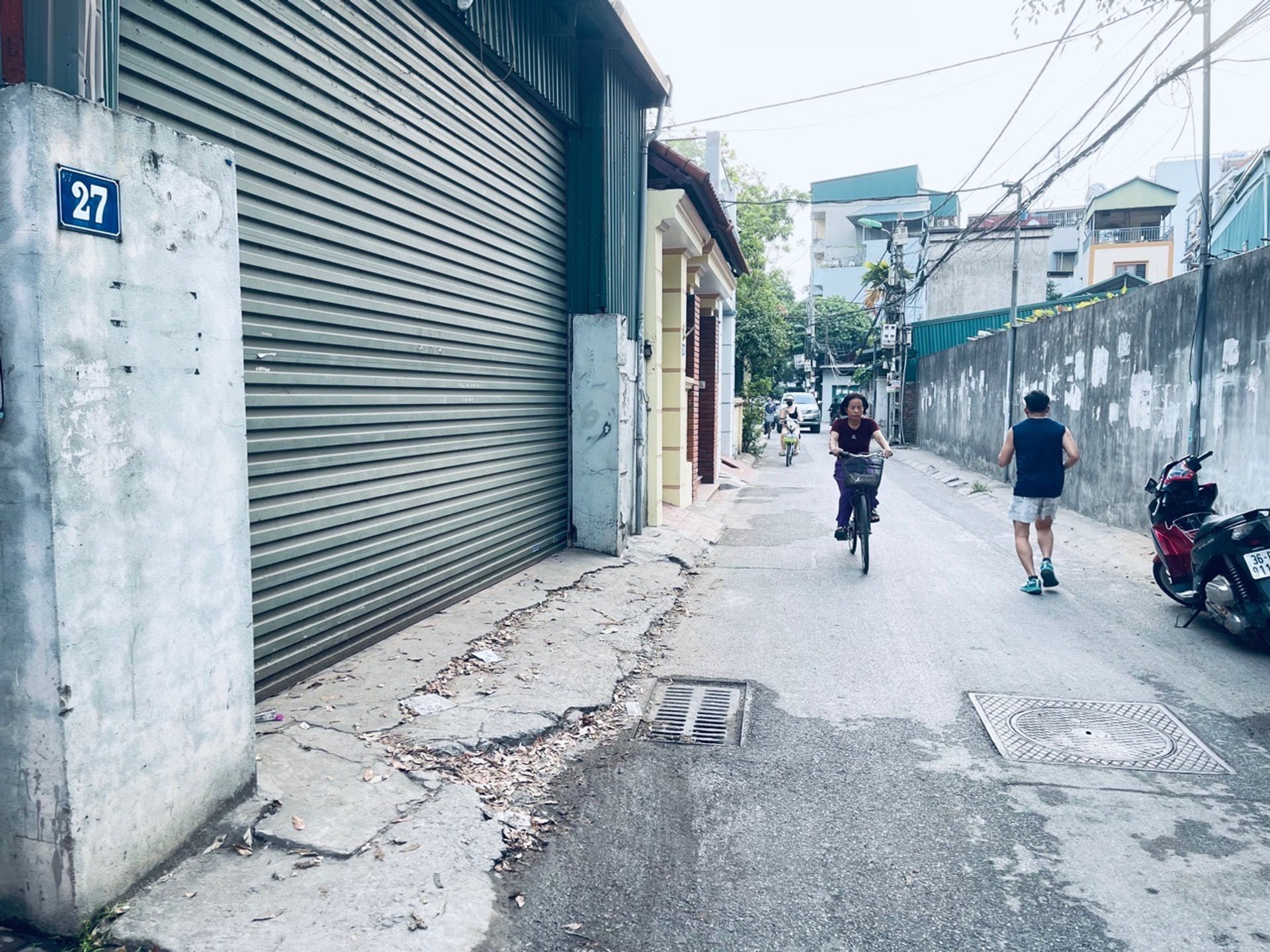 Bán nhà Nam Dư - diện tích 188m2 2 tầng - Lô góc - giá 25,5 tỷ