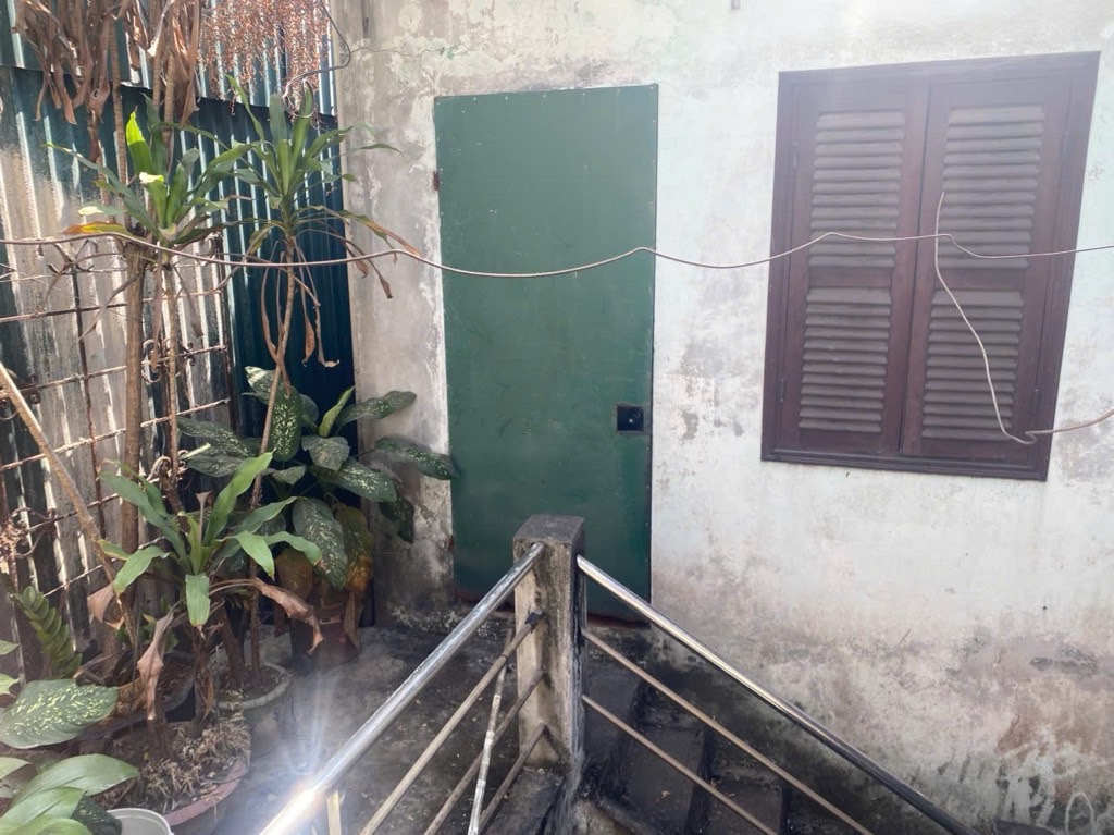 Bán nhà Giảng Võ - diện tích 120m2 2 tầng - Mặt phố kinh doanh đỉnh - giá 37 tỷ