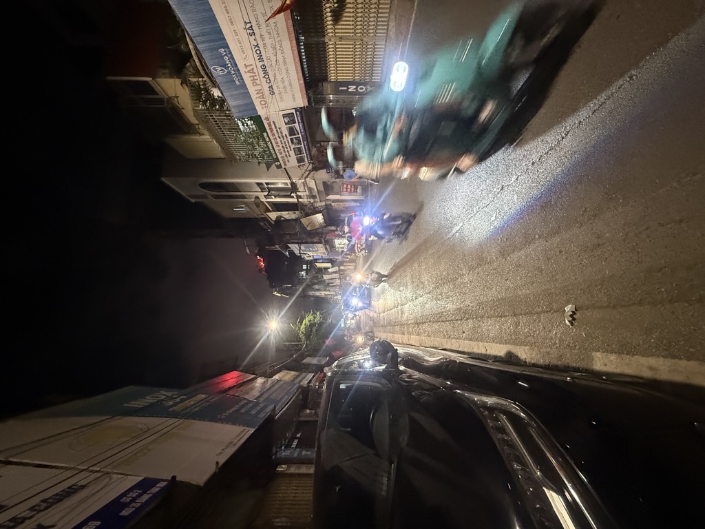 Bán nhà Giảng Võ - diện tích 120m2 2 tầng - Mặt phố kinh doanh đỉnh - giá 37 tỷ