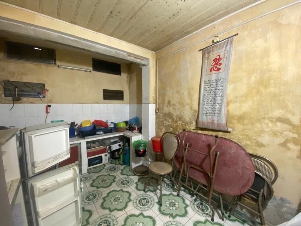 Bán nhà Giảng Võ - diện tích 120m2 2 tầng - Mặt phố kinh doanh đỉnh - giá 37 tỷ