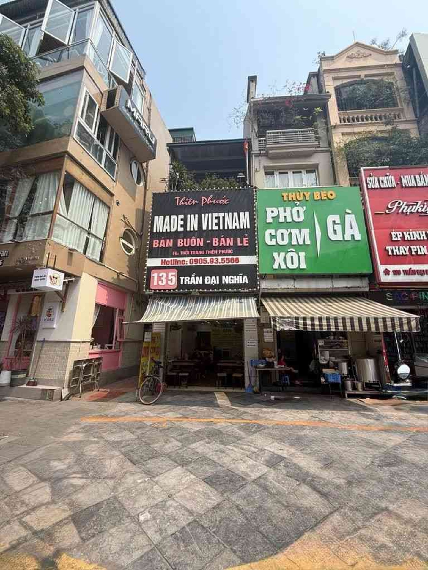 Bán nhà Trần Đại Nghĩa - diện tích 79m2 3 tầng - Lô góc mặt phố - giá 52 tỷ