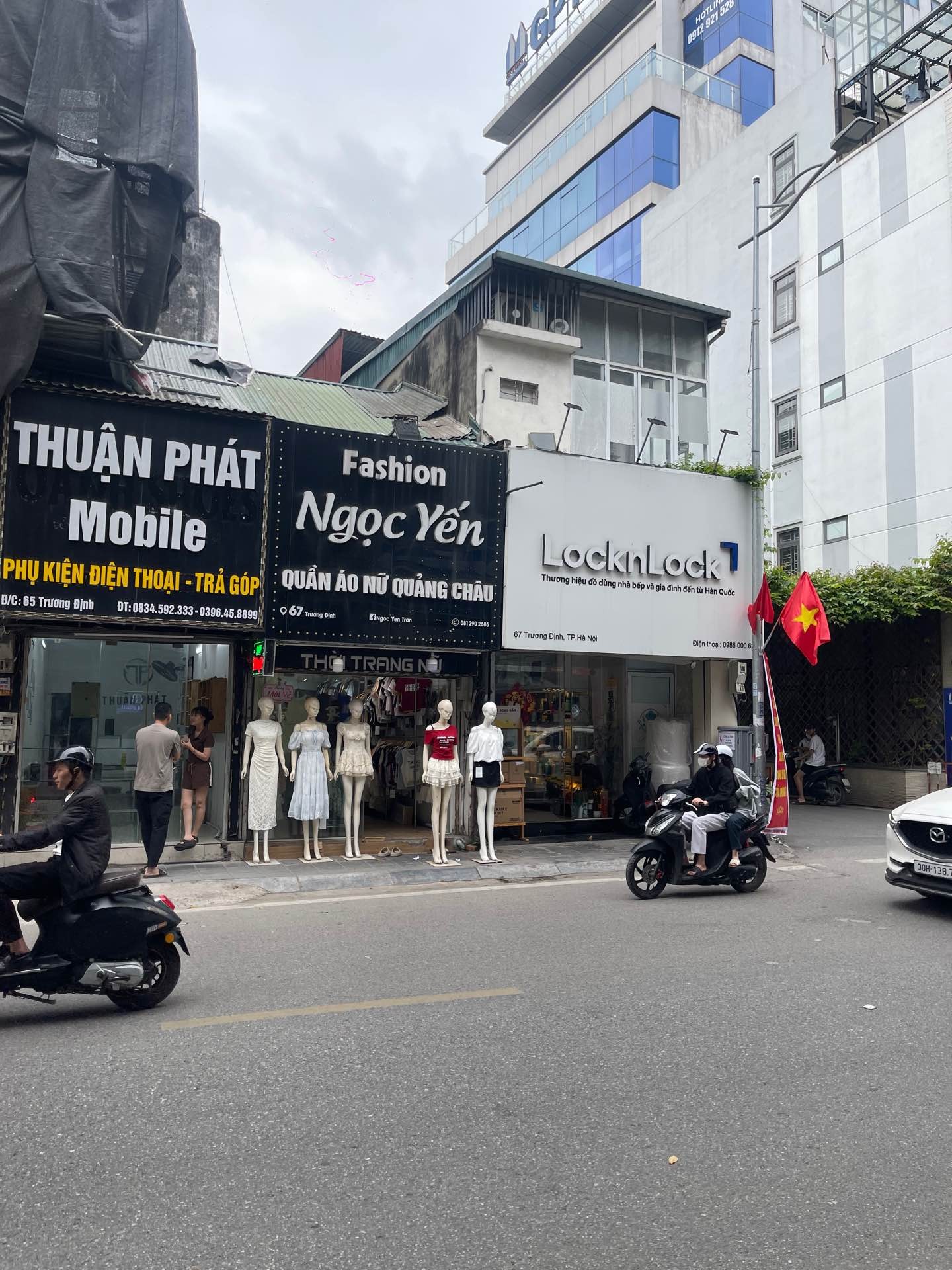 Bán nhà Trương Định - diện tích 63m2 2 tầng - Ô TÔ - giá 26,5 tỷ