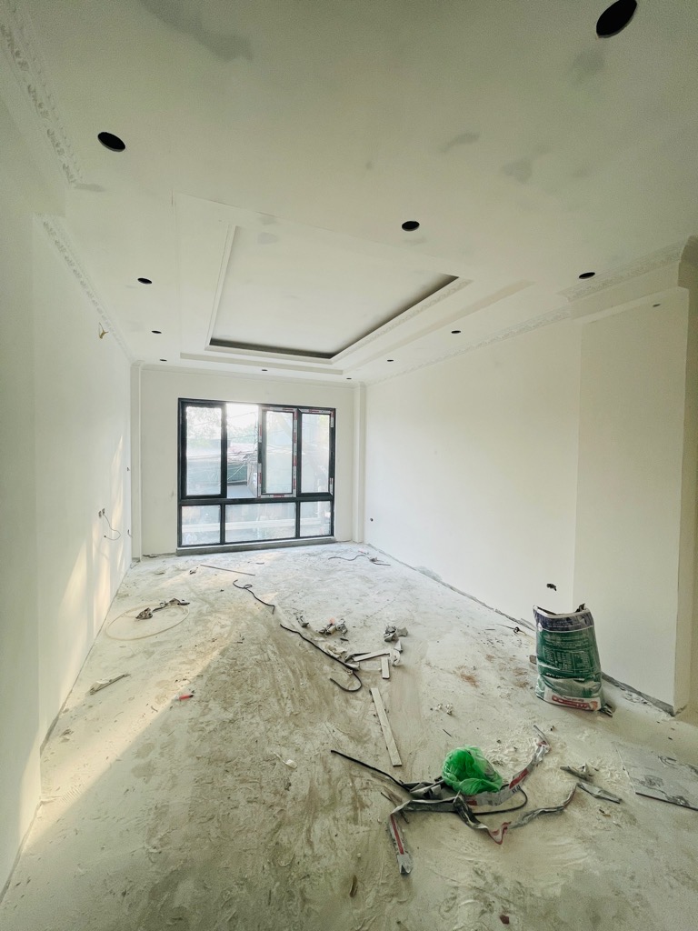 Bán nhà Nguyễn Chính - diện tích 47m2 6 tầng - Ô tô tránh - giá 17,99 tỷ