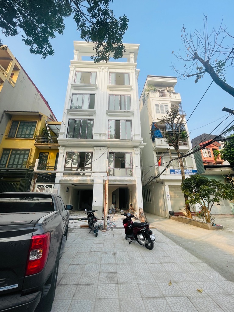 Bán nhà Nguyễn Chính - diện tích 47m2 6 tầng - Ô tô tránh - giá 17,99 tỷ