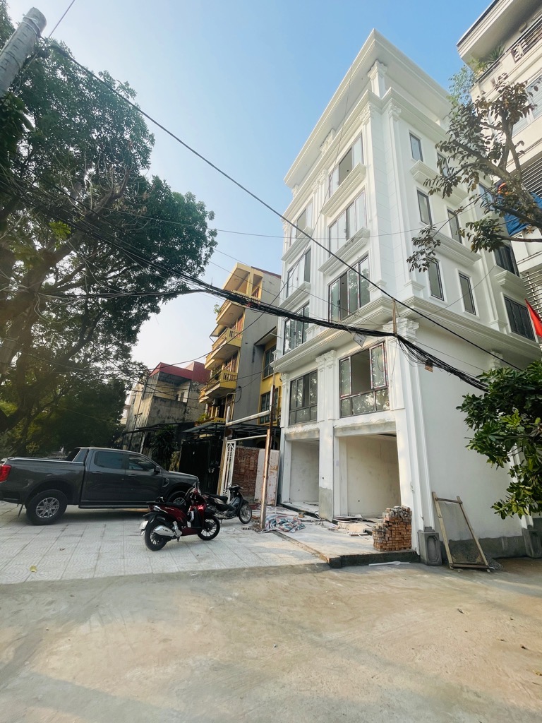 Bán nhà Nguyễn Chính - diện tích 47m2 6 tầng - Ô tô tránh - giá 17,99 tỷ