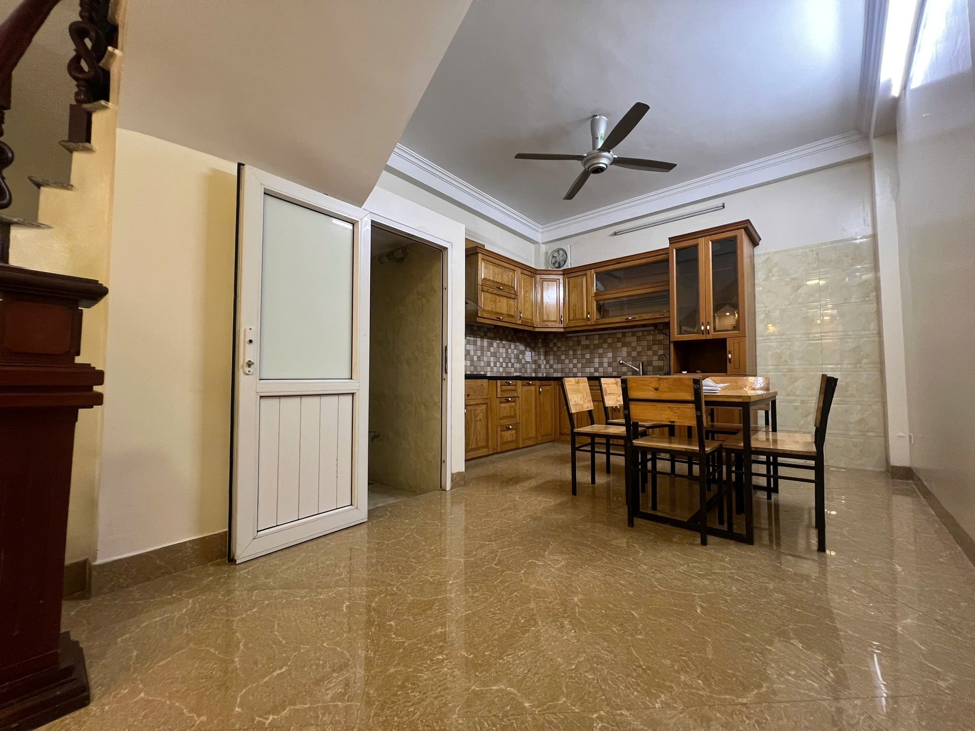 Bán nhà Lạc Trung - diện tích 59m2 4 tầng - Sát ô tô tránh đỗ ngày đêm - giá 13,5 tỷ