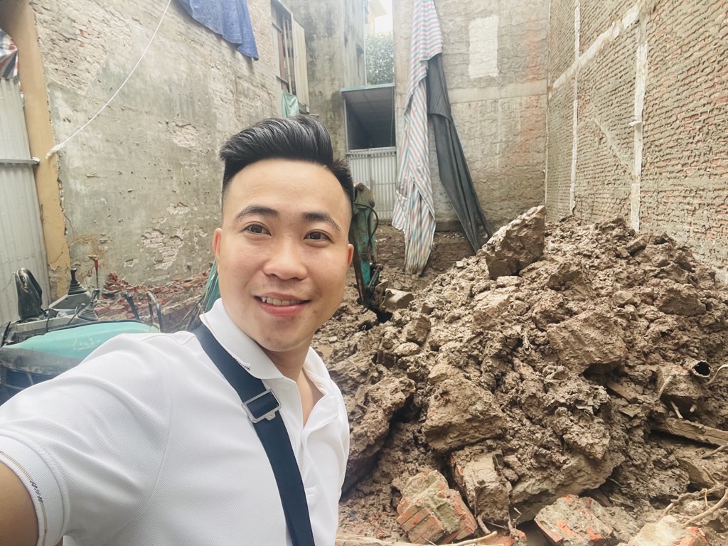 Bán nhà Đại Từ - diện tích 92m2 6 tầng - Ngõ thông - giá 25 tỷ