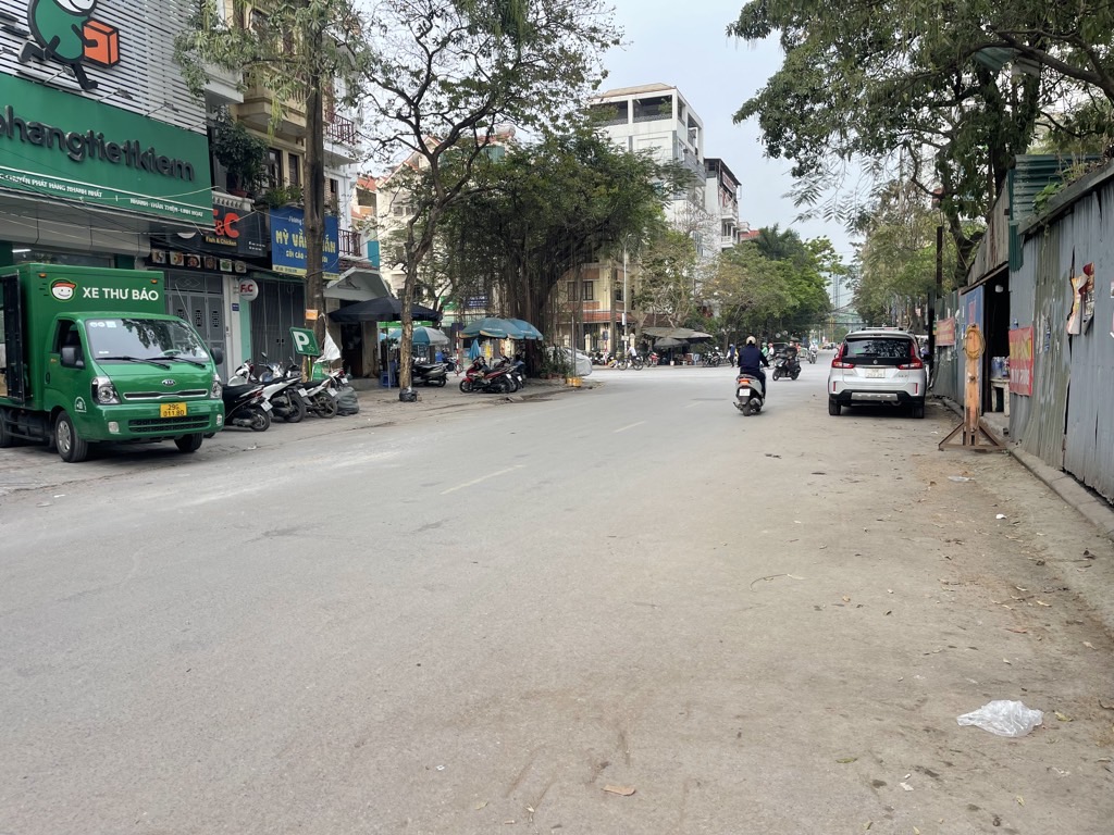 Bán nhà Đại Từ - diện tích 92m2 6 tầng - Ngõ thông - giá 25 tỷ