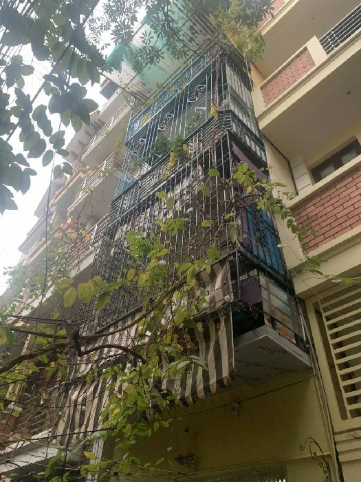 Bán nhà Yên Lãng - diện tích 51m2 5 tầng - ô tô tránh, đỗ trước cửa - giá 21,5 tỷ