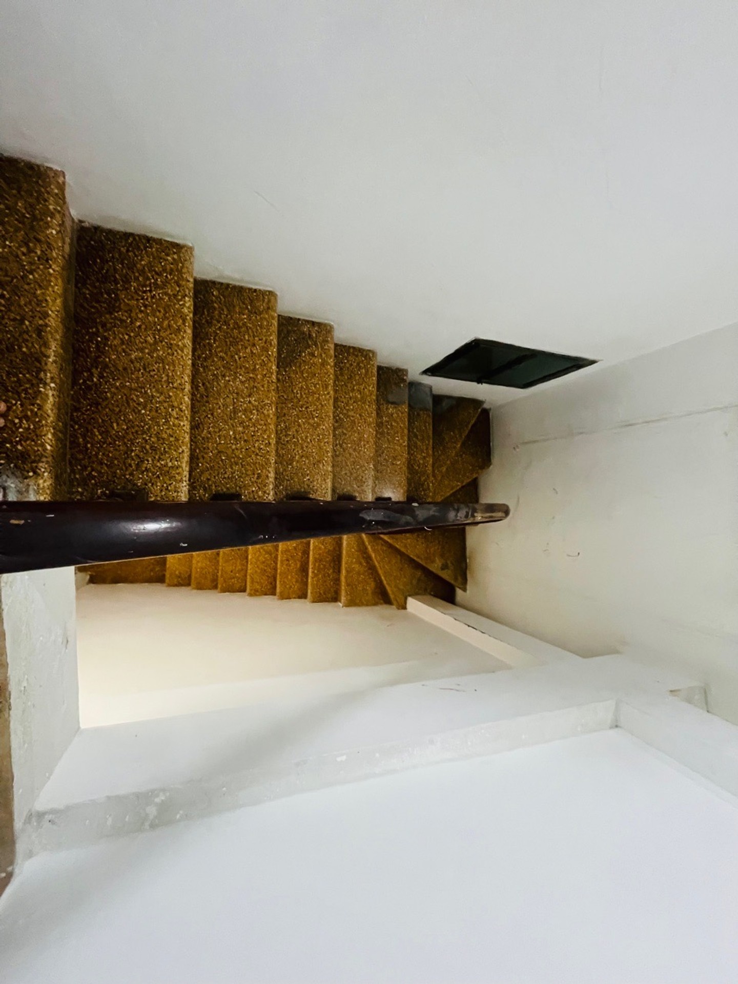 Bán nhà Thanh Nhàn - diện tích 32m2 5 tầng - nhà khung cột - giá 16 tỷ