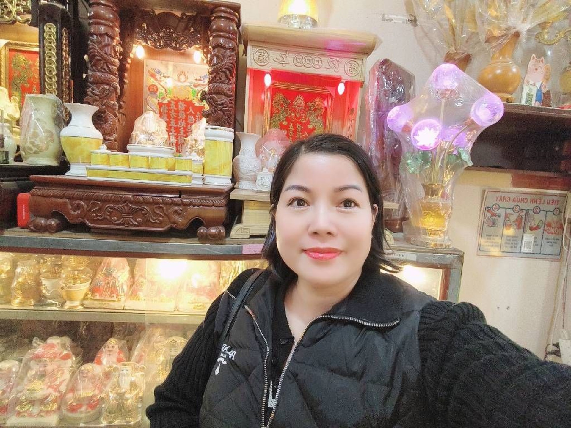 Bán nhà La Thành - diện tích 75.8m2 3 tầng - Ô tô tránh - giá 45 tỷ