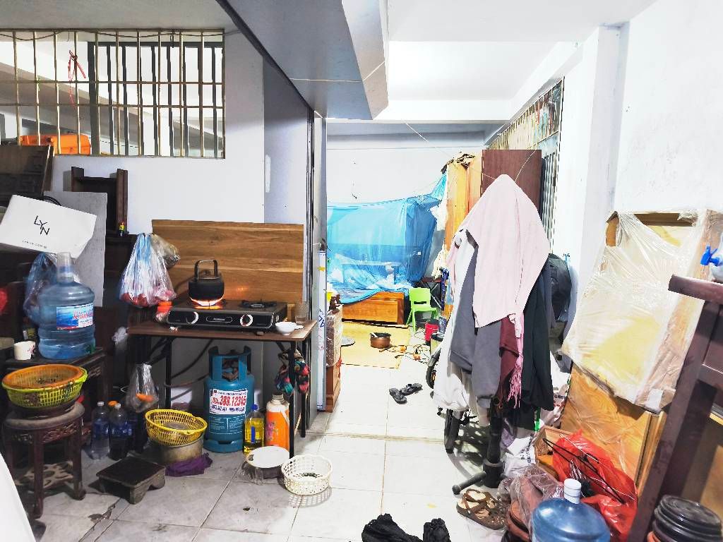 Bán nhà La Thành - diện tích 75.8m2 3 tầng - Ô tô tránh - giá 45 tỷ