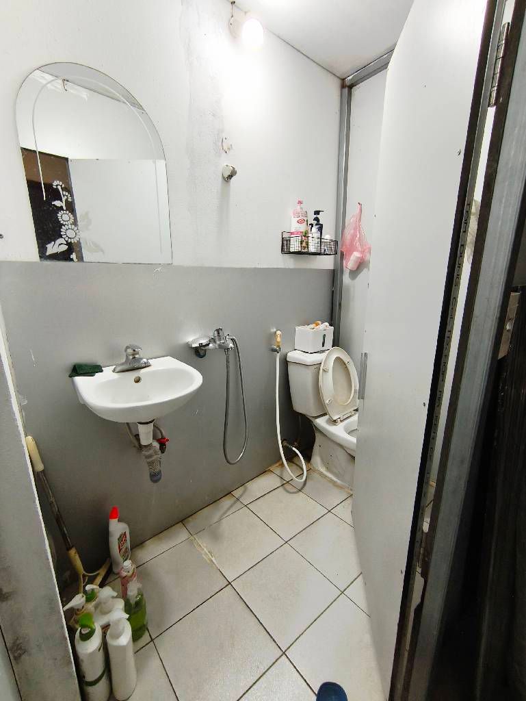 Bán nhà La Thành - diện tích 75.8m2 3 tầng - Ô tô tránh - giá 45 tỷ