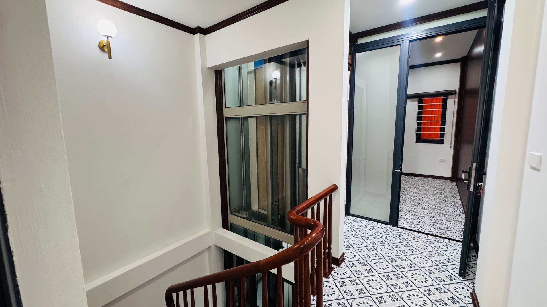 Bán nhà Nguyễn An Ninh - diện tích 55m2 4 tầng - ô tô tận cửa - giá 14,3 tỷ