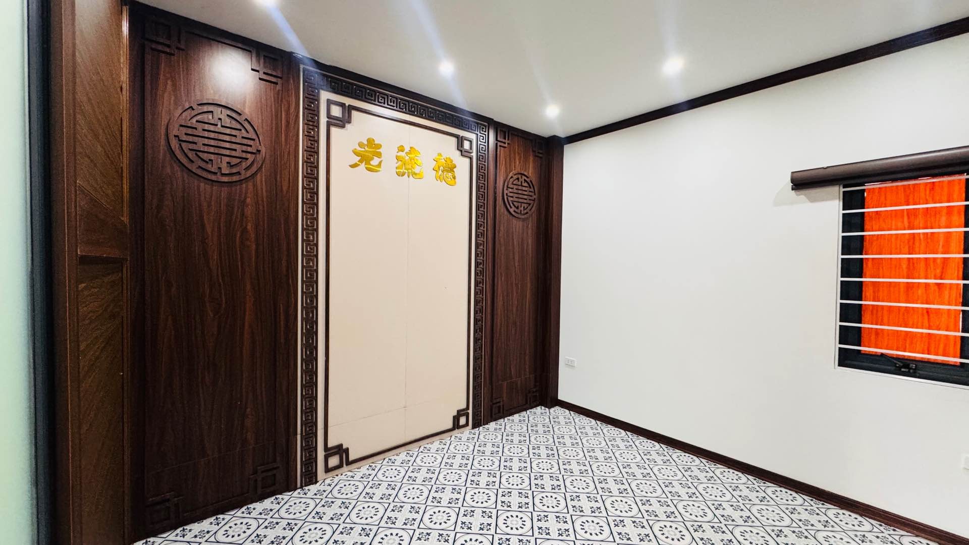 Bán nhà Nguyễn An Ninh - diện tích 55m2 4 tầng - ô tô tận cửa - giá 14,3 tỷ