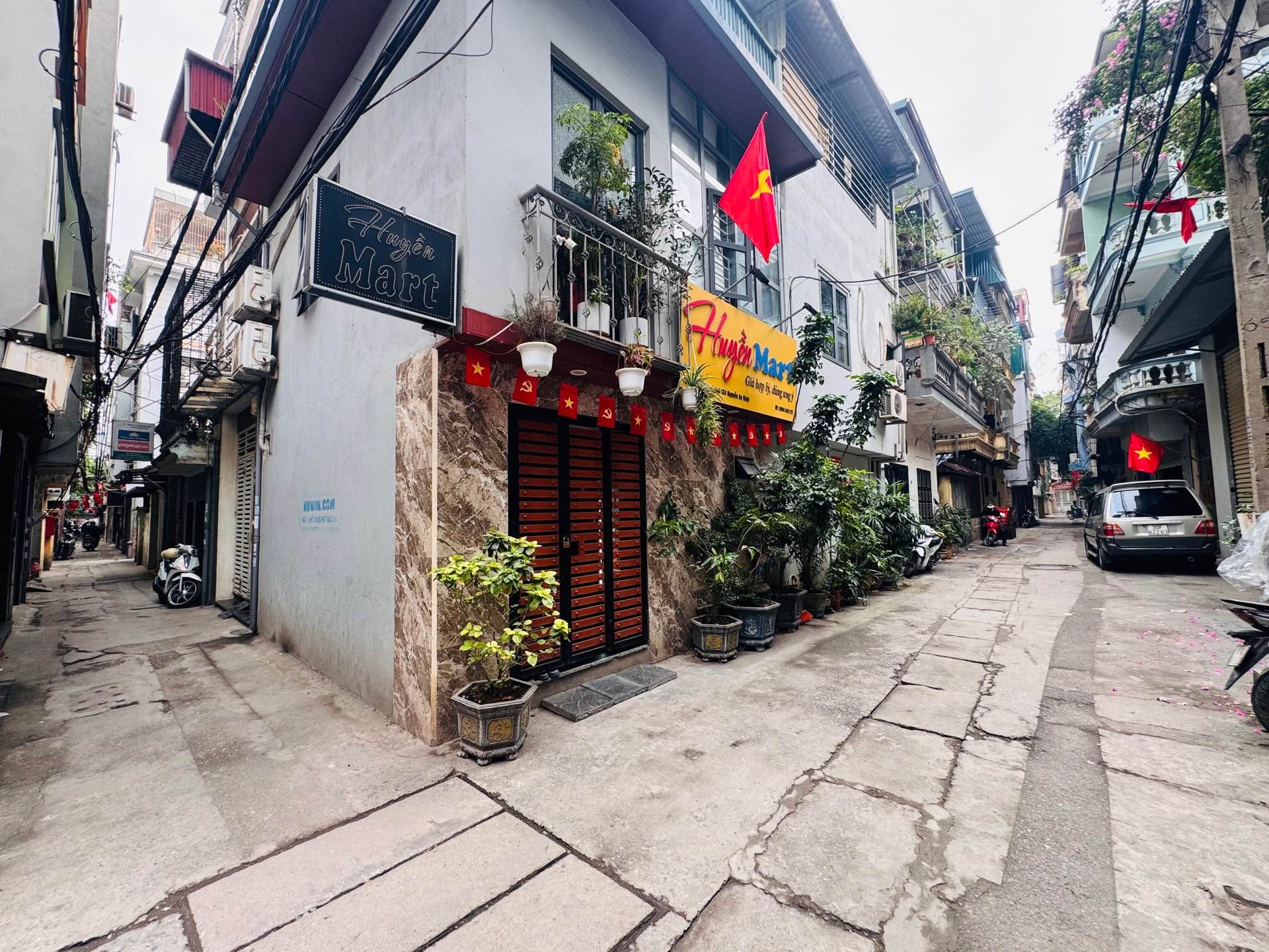 Bán nhà Nguyễn An Ninh - diện tích 55m2 4 tầng - ô tô tận cửa - giá 14,3 tỷ