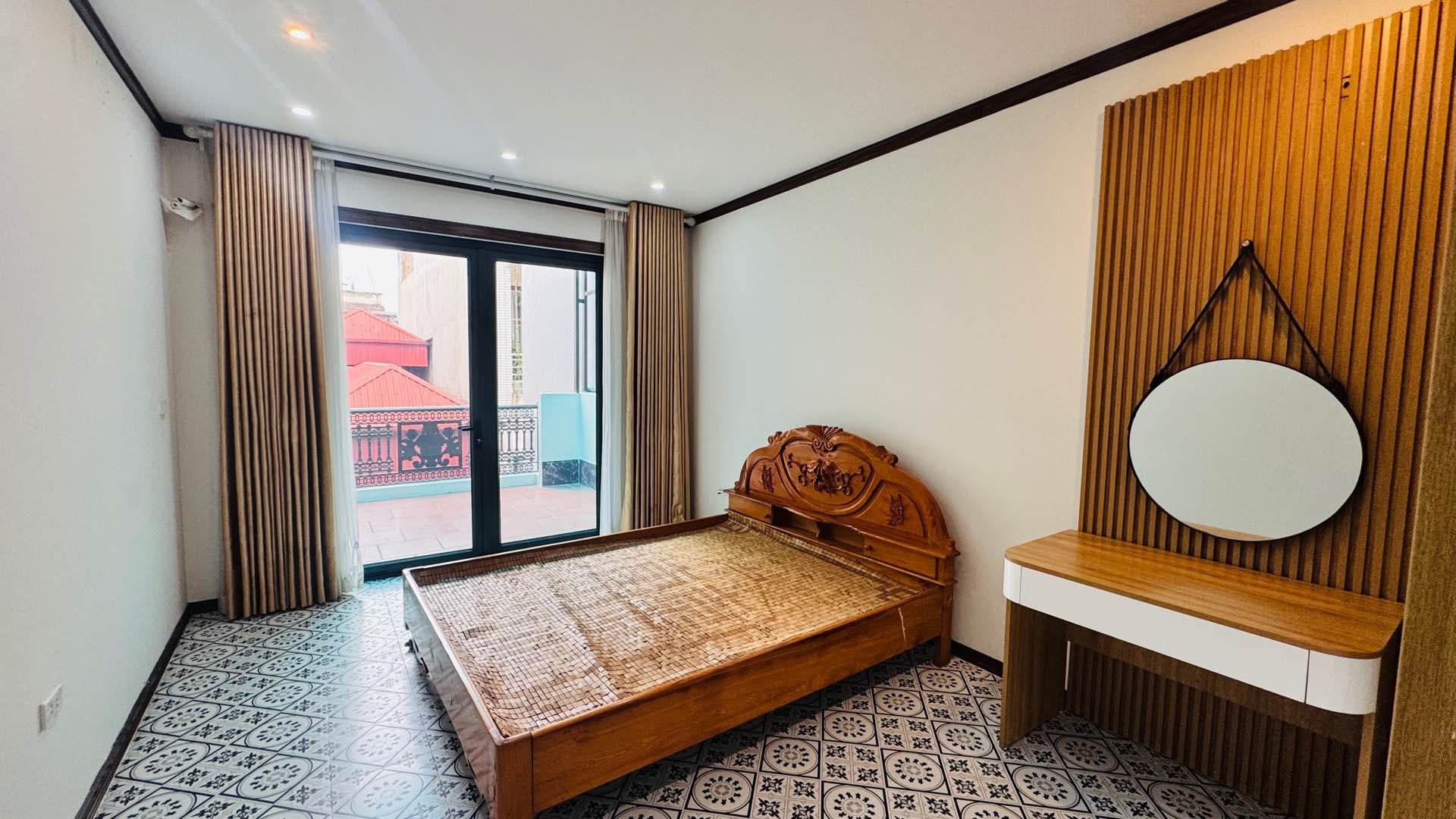 Bán nhà Nguyễn An Ninh - diện tích 55m2 4 tầng - ô tô tận cửa - giá 14,3 tỷ