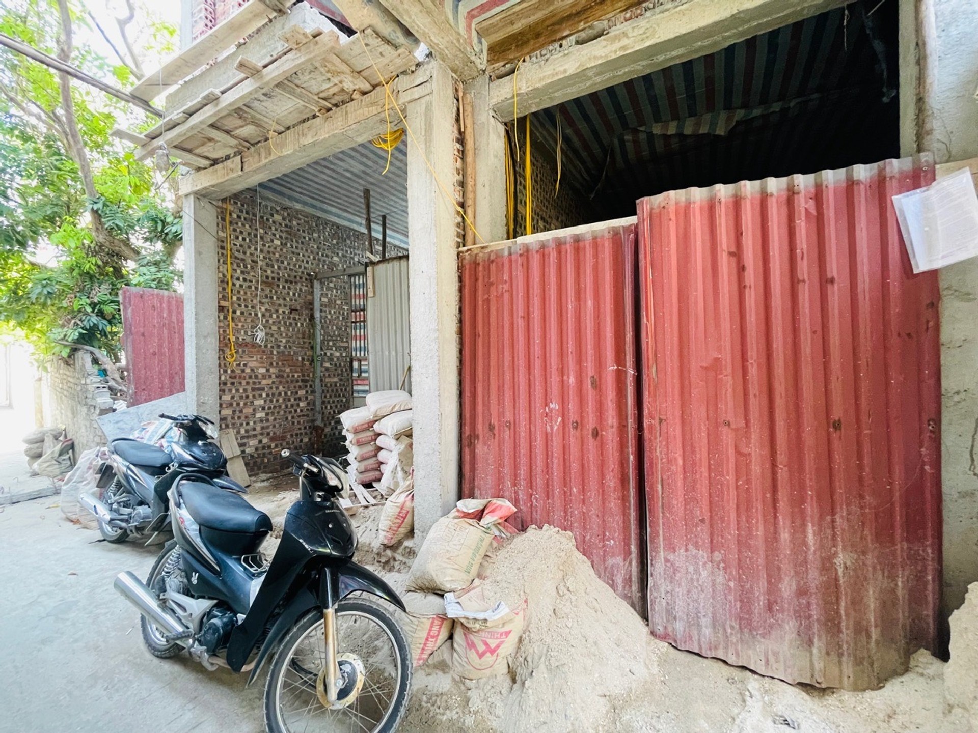 Bán nhà Lĩnh Nam - diện tích 30m2 5 tầng - Lô góc thoáng sáng - giá 8,5 tỷ
