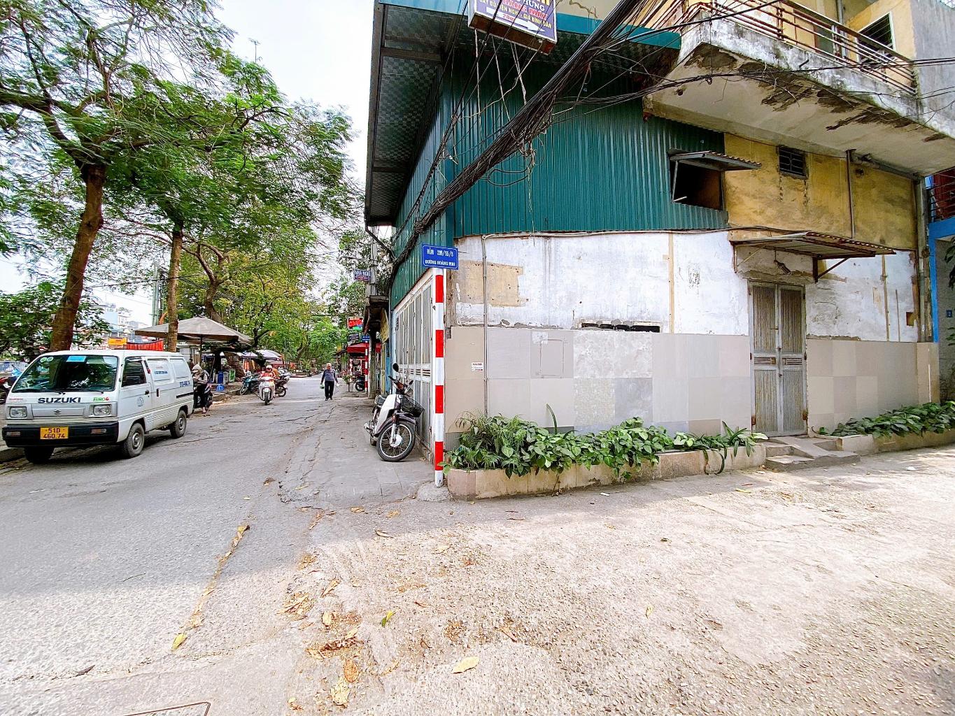 Bán nhà Hoàng Mai - diện tích 96m2 7 tầng - Thang máy - giá 28,5 tỷ