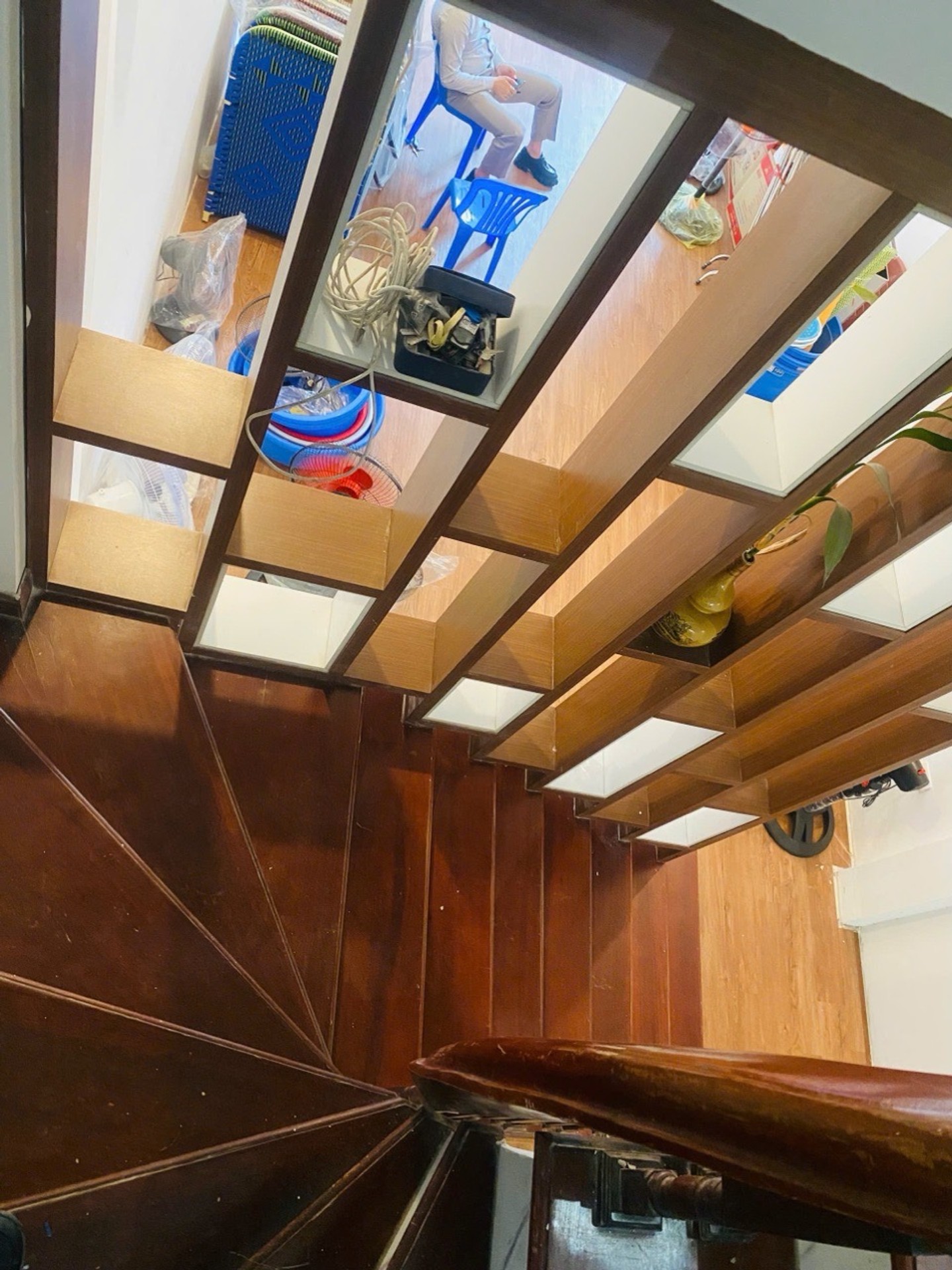Bán nhà Định Công Thượng - diện tích 51m2 5 tầng - ô tô đỗ cổng - giá 13,9 tỷ