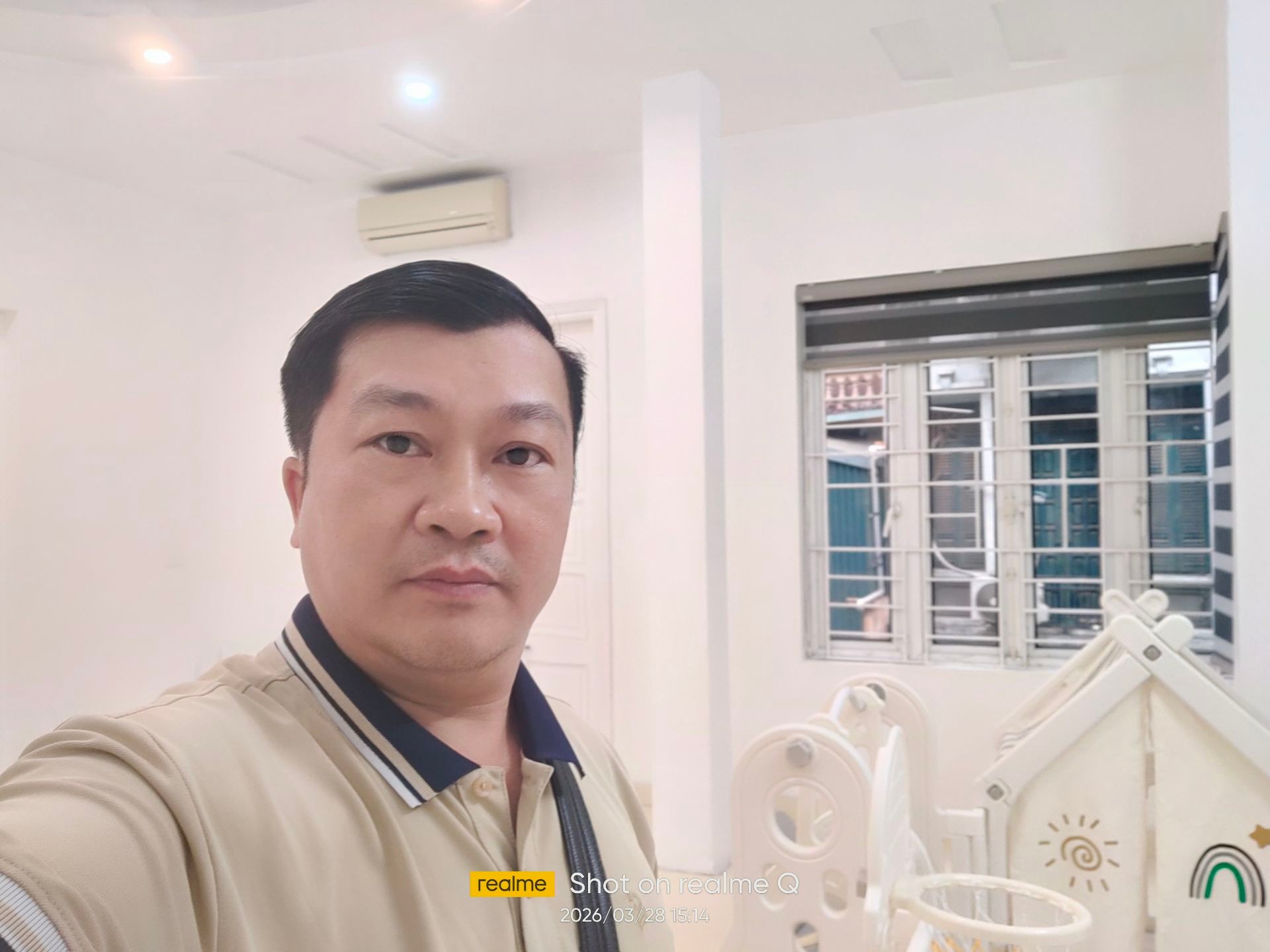 Bán nhà Hoàng Cầu - diện tích 74m2 5 tầng - Gara ô tô, mặt tiền 7,4 tỷ - giá 42 tỷ