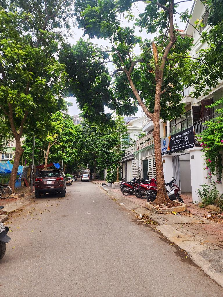 Bán nhà Mễ Trì Thượng - diện tích 129.5m2 4 tầng - Cực hiếm nhà bán - giá 36,7 tỷ