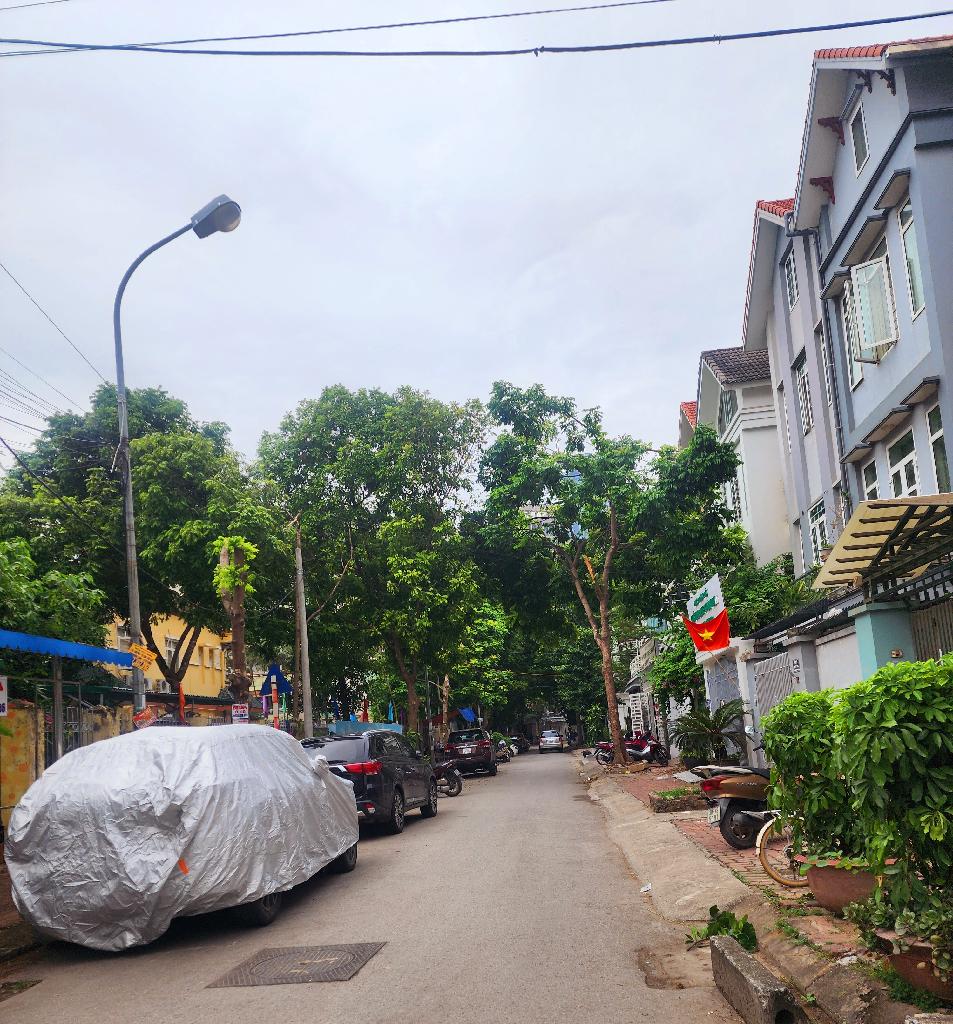 Bán nhà Mễ Trì Thượng - diện tích 129.5m2 4 tầng - Cực hiếm nhà bán - giá 36,7 tỷ