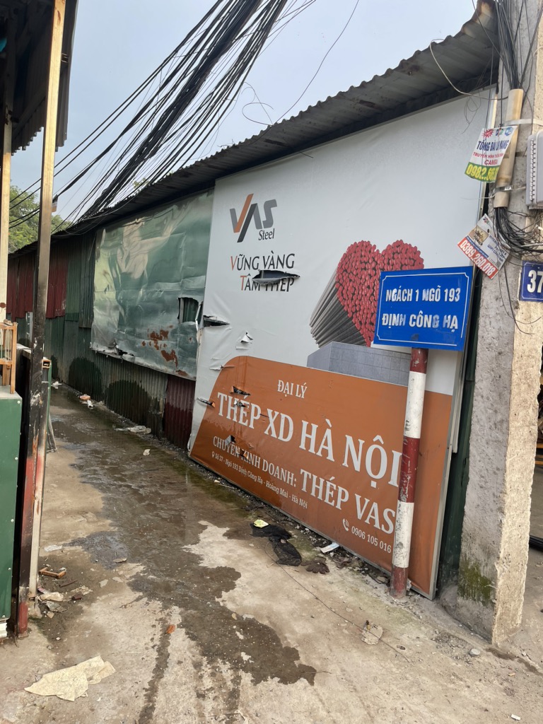 Bán nhà Định Công Hạ - diện tích 38m2 2 tầng - Nhà mới cứng cong - đẹp ở luôn - giá 3,2 tỷ