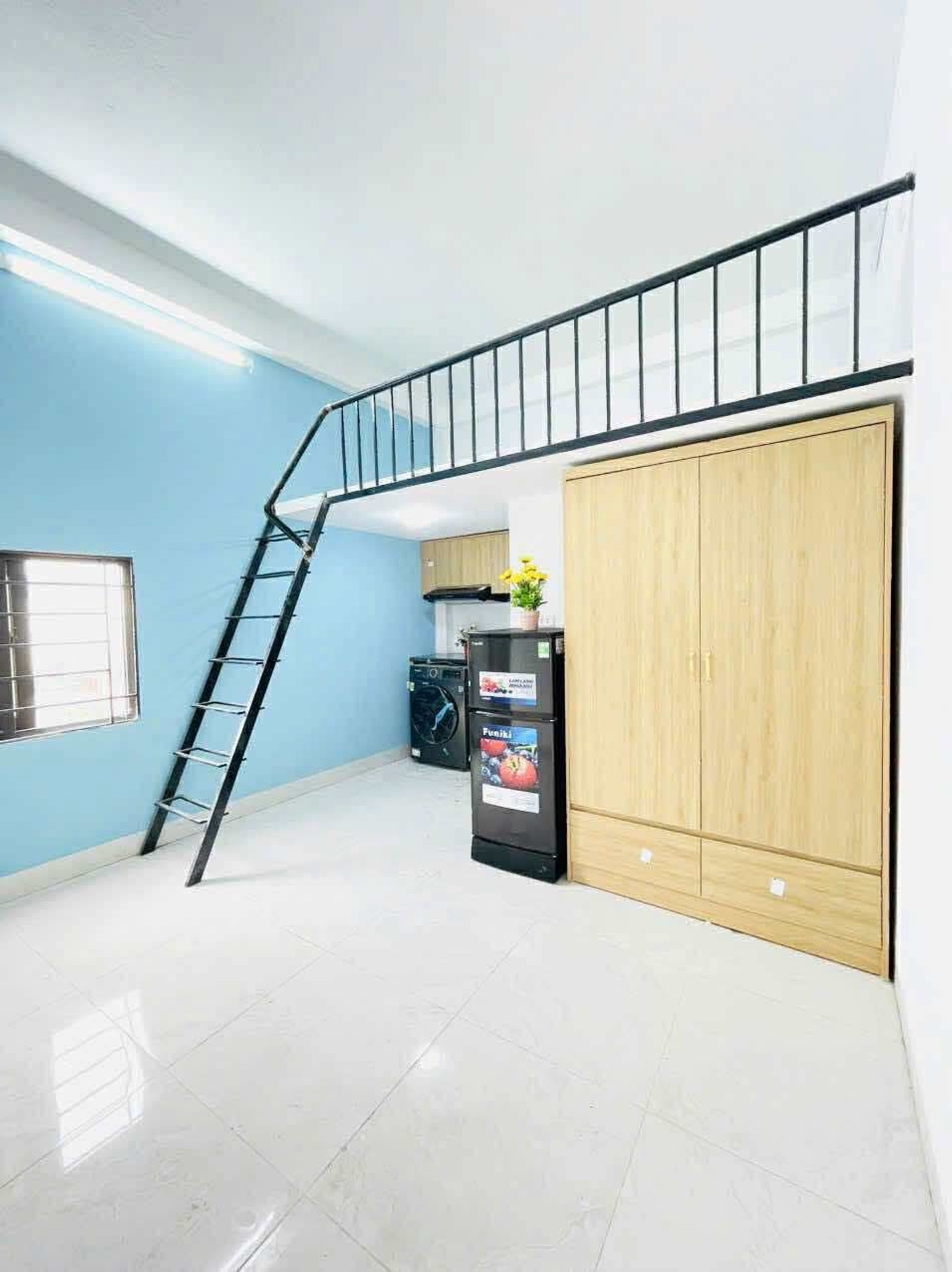 Bán nhà Pháo Đài Láng - diện tích 80m2 7 tầng - Thang máy, dòng tiền 110 triệu - giá 25,8 tỷ