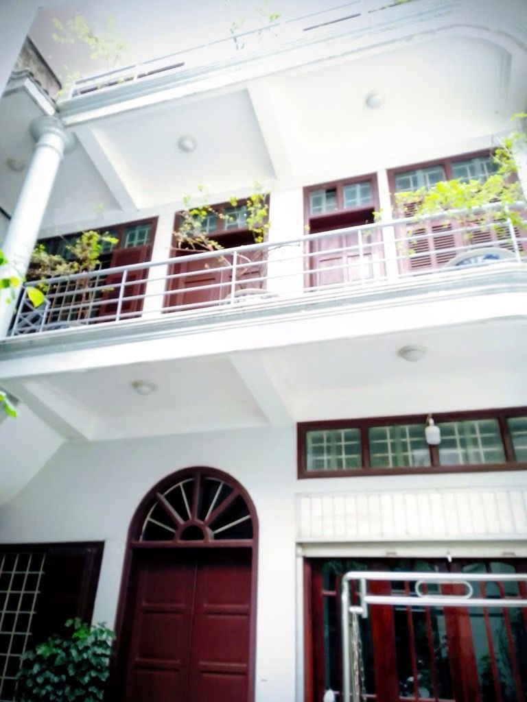 Bán nhà Khương Trung - diện tích 130m2 4 tầng - Ô TÔ TRÁNH - giá 42 tỷ