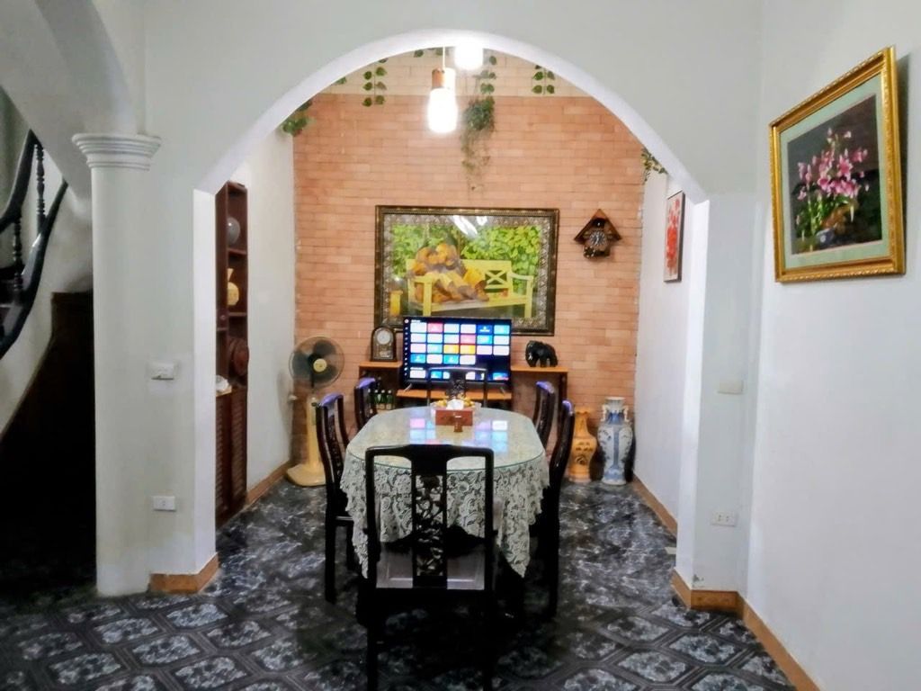 Bán nhà Khương Trung - diện tích 130m2 4 tầng - Ô TÔ TRÁNH - giá 42 tỷ