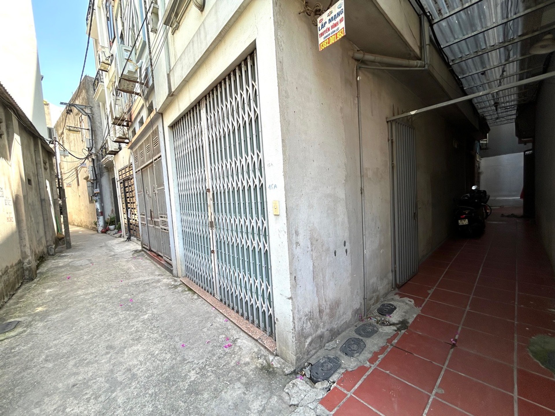 Bán nhà Ngũ Nhạc - diện tích 30m2 2 tầng - gần phố - giá 5,35 tỷ